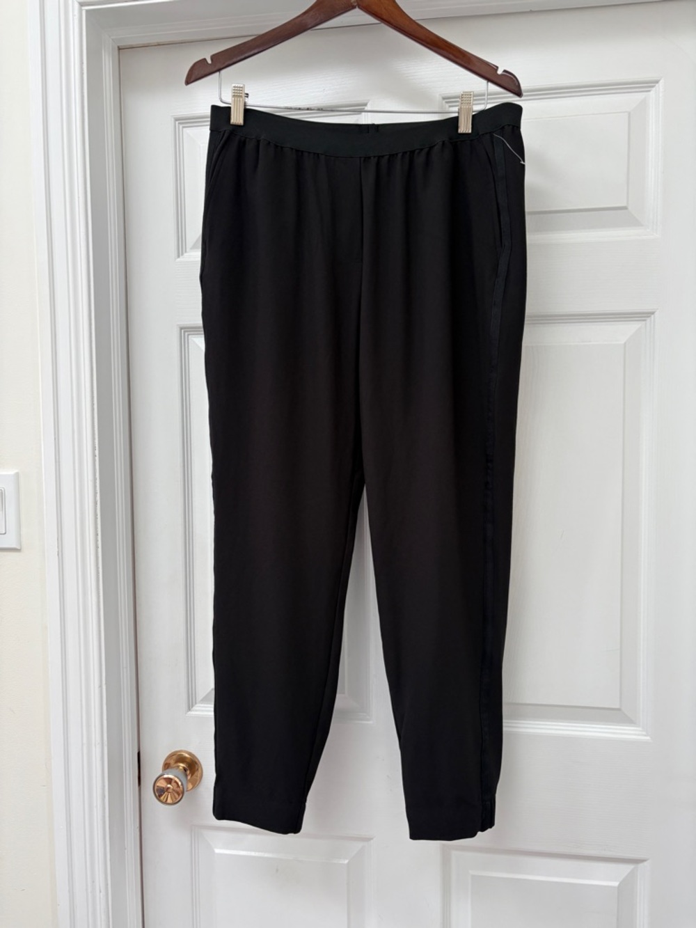 NWOT Reitmans Black Elastic-Waist jogger style Pants petite 12
